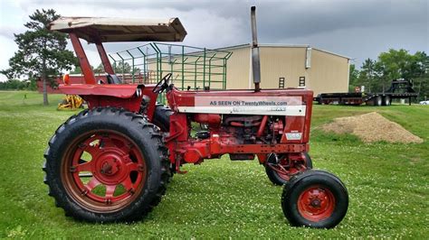 What oil to use in a IH 656 gas tractor 